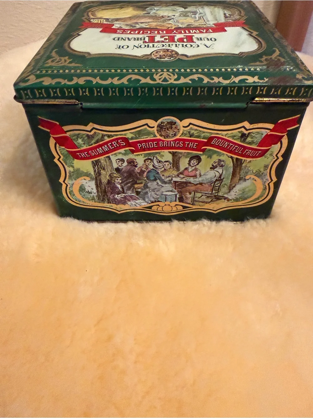 Pet Brand Milk metal recipe box - Vintage - 1977